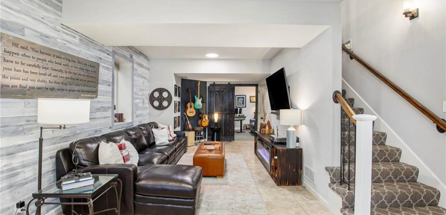 Homes for Sale in Kansas City, MO 64155 | 2105 NE 107th Terrace