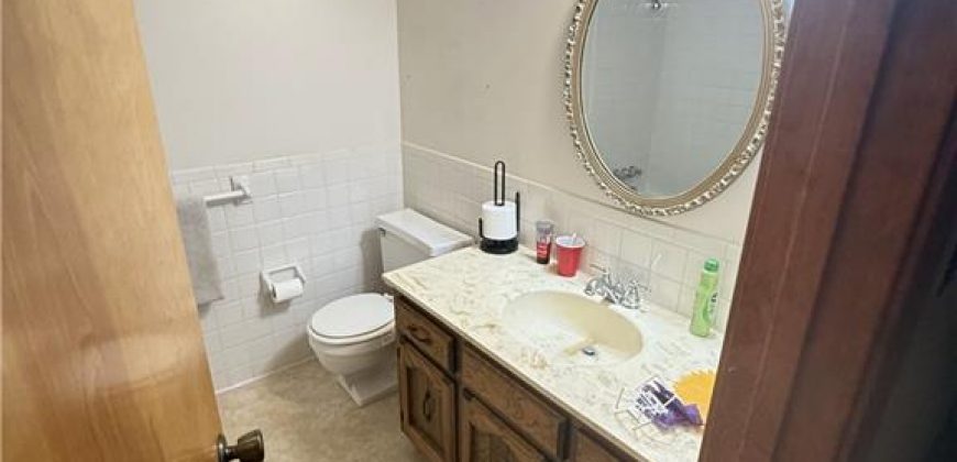 Homes for Sale in Gladstone, MO 64118 | 6225 NE Normandy Drive