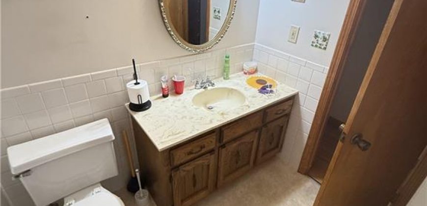 Homes for Sale in Gladstone, MO 64118 | 6225 NE Normandy Drive