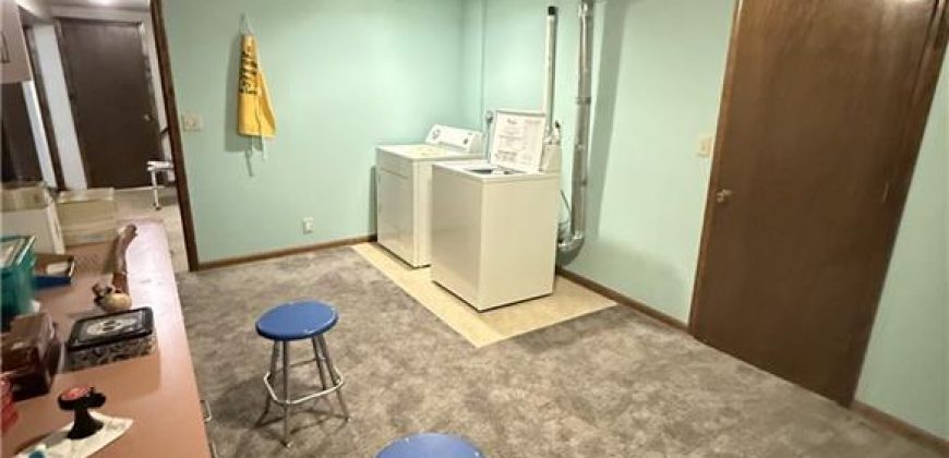 Homes for Sale in Gladstone, MO 64118 | 6225 NE Normandy Drive