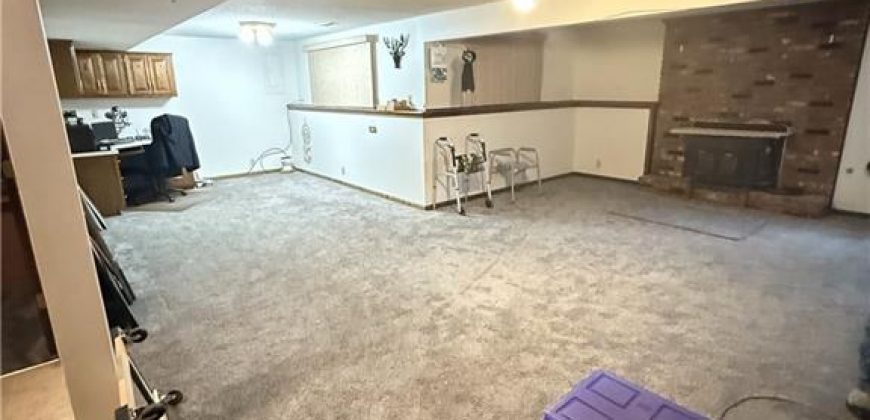 Homes for Sale in Gladstone, MO 64118 | 6225 NE Normandy Drive