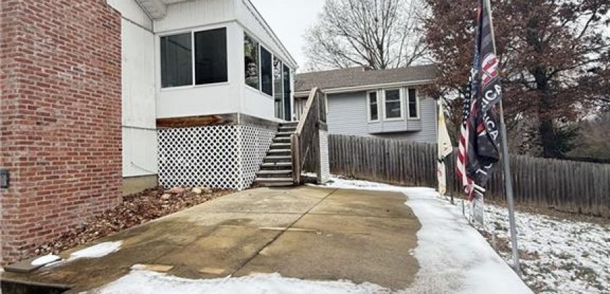 Homes for Sale in Gladstone, MO 64118 | 6225 NE Normandy Drive