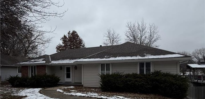 Homes for Sale in Gladstone, MO 64118 | 6225 NE Normandy Drive