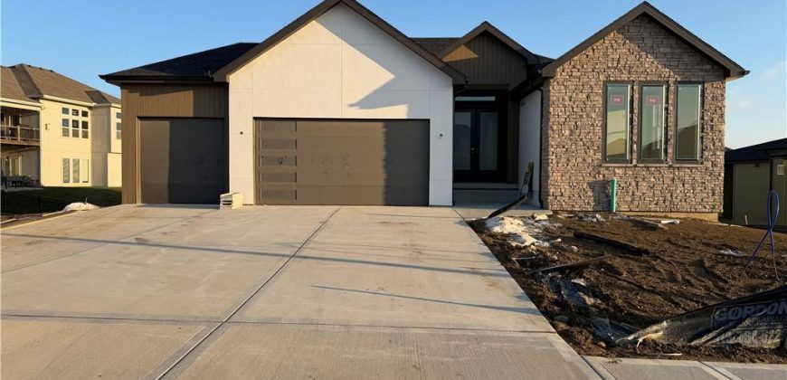 Homes for Sale in Kansas City, MO 64153 | 8203 NW 89th Terrace