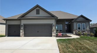 Homes for Sale in Kansas City, MO 64156 | 10139 N Winchester Avenue