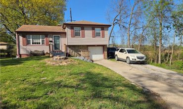 Homes for Sale in Kansas City, MO 64119 | 8212 NE 51st Street