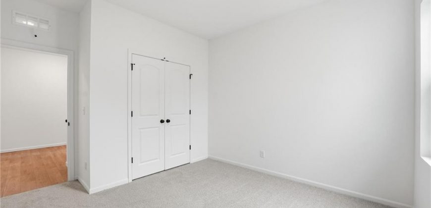 Homes for Sale in Kansas City, MO 64154 | 3012 NW 95th Terrace