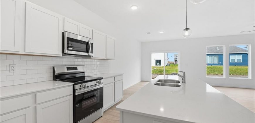 Homes for Sale in Kansas City, MO 64154 | 3012 NW 95th Terrace