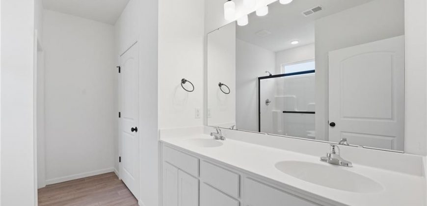 Homes for Sale in Kansas City, MO 64154 | 3012 NW 95th Terrace