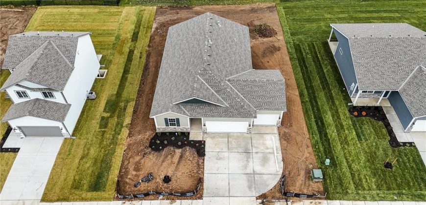 Homes for Sale in Kansas City, MO 64154 | 3012 NW 95th Terrace