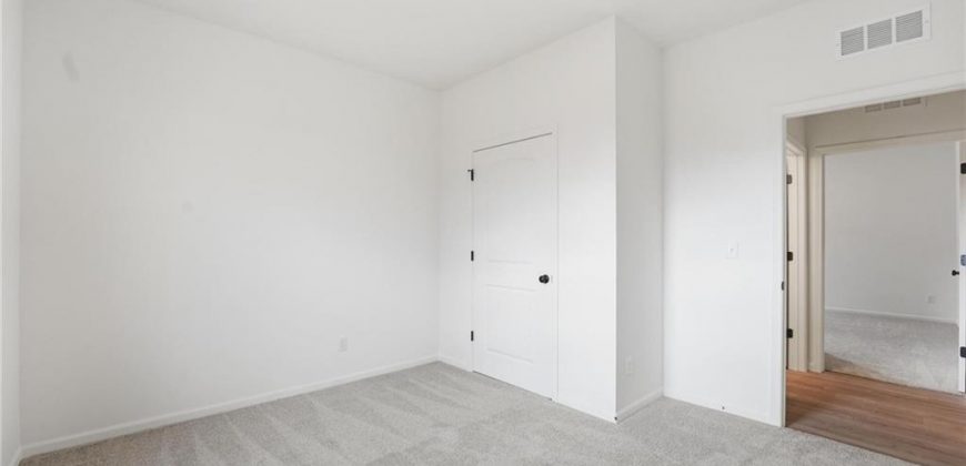 Homes for Sale in Kansas City, MO 64154 | 3012 NW 95th Terrace