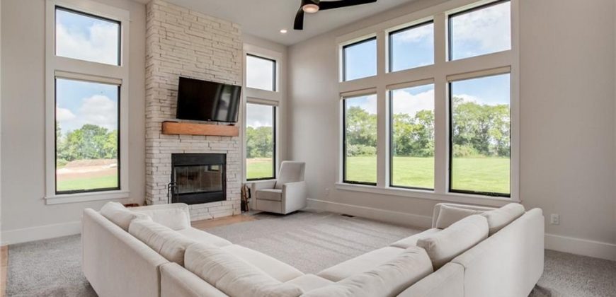 Homes for Sale in Smithville, MO 64089 | 6320 NE 164th Street