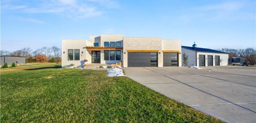 Homes for Sale in Smithville, MO 64089 | 6320 NE 164th Street