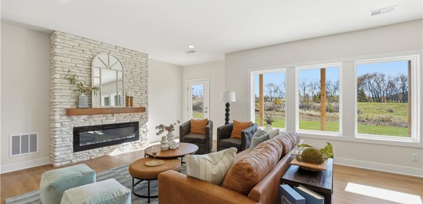 Homes for Sale in Kansas City, MO 64165 | 12151 N Forest Court