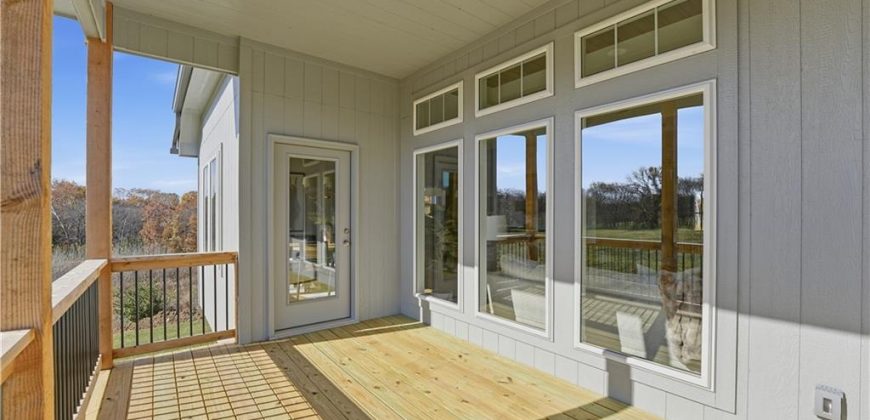 Homes for Sale in Kansas City, MO 64165 | 12151 N Forest Court