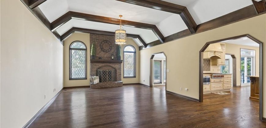 Homes for Sale in Liberty, MO 64068 | 317  CAMELOT Drive