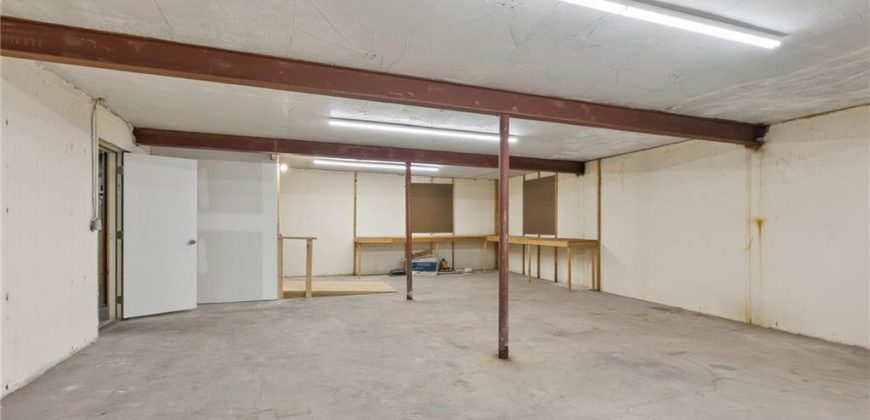 Homes for Sale in Liberty, MO 64068 | 317  CAMELOT Drive