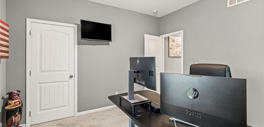 Homes for Sale in Liberty, MO 64068 | 1020  Poplar Lane