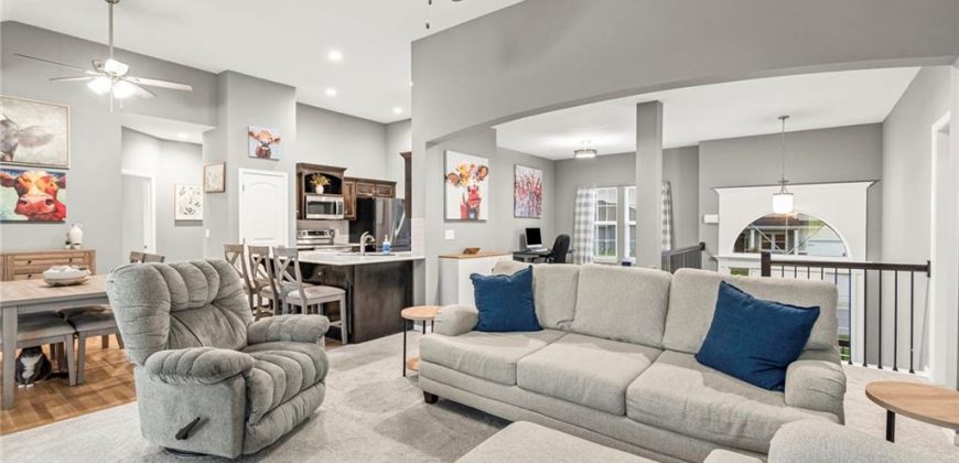 Homes for Sale in Liberty, MO 64068 | 1020  Poplar Lane