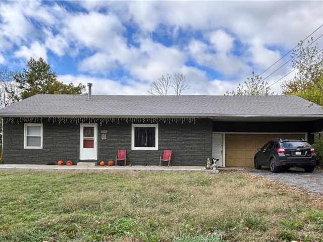 Homes for Sale in Kansas City, MO 64118 | 7304 N Walnut Street