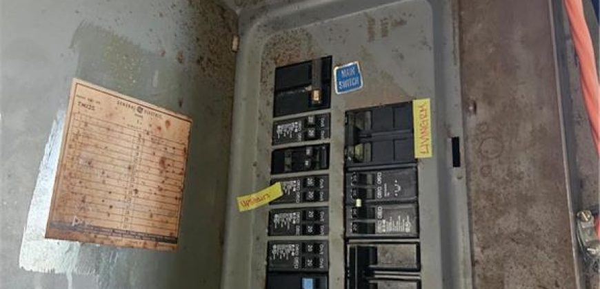 Homes for Sale in Kansas City, MO 64119 | 8212 NE 51st Street