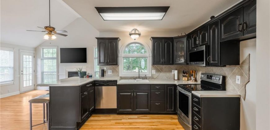 Homes for Sale in Liberty, MO 64068 | 1955  BIRMINGHAM Road