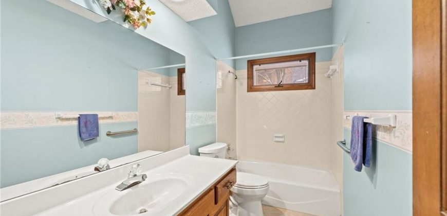 Homes for Sale in Kansas City, MO 64151 | 4114 NW 73rd Street