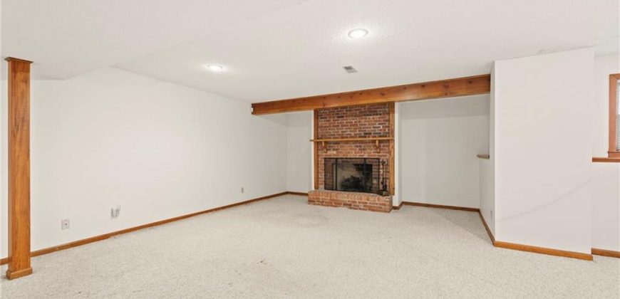 Homes for Sale in Kansas City, MO 64151 | 4114 NW 73rd Street