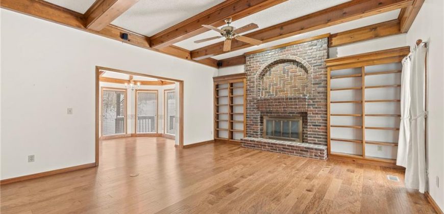 Homes for Sale in Kansas City, MO 64151 | 4114 NW 73rd Street