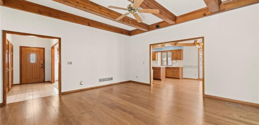 Homes for Sale in Kansas City, MO 64151 | 4114 NW 73rd Street