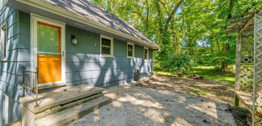 Homes for Sale in Parkville, MO 64152 | 5903  Walnut Creek Drive