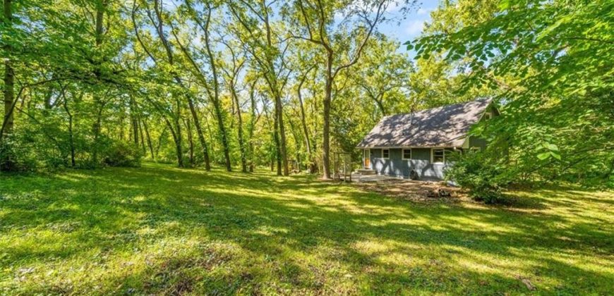 Homes for Sale in Parkville, MO 64152 | 5903  Walnut Creek Drive