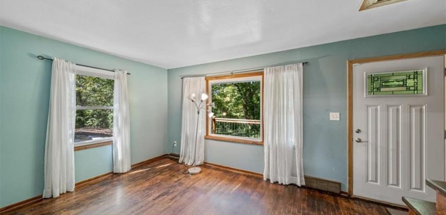 Homes for Sale in Parkville, MO 64152 | 5903  Walnut Creek Drive