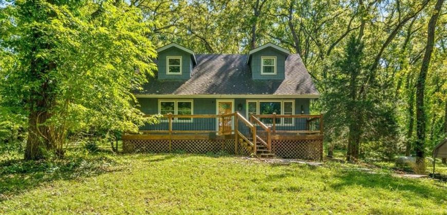 Homes for Sale in Parkville, MO 64152 | 5903  Walnut Creek Drive