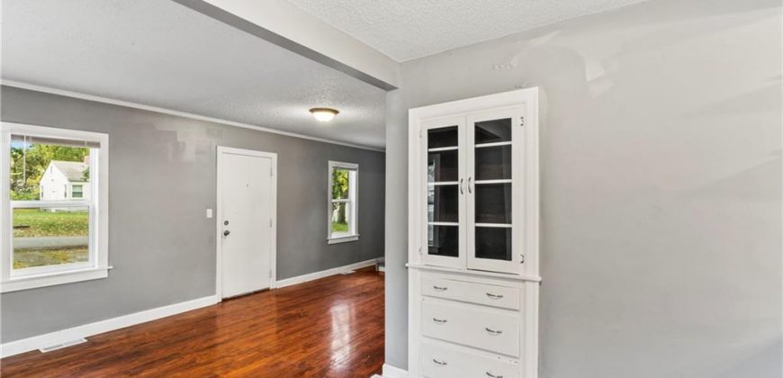 Homes for Sale in Kansas City, MO 64117 | 4452 N WALROND Avenue