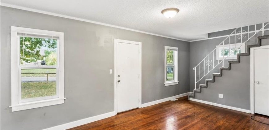 Homes for Sale in Kansas City, MO 64117 | 4452 N WALROND Avenue