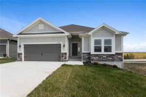 11437-N-Auburndale-Circle-mls-2584172-image-1