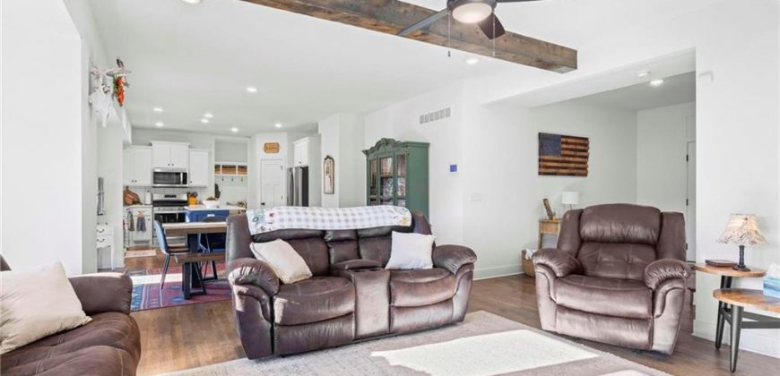 Homes for Sale in Smithville, MO 64089 | 1505 NE 183rd Street