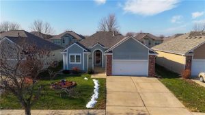 7218-N-Cypress-Avenue-mls-2587803-image-1