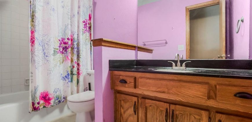 Homes for Sale in Kansas City, MO 64151 | 1924 NW 62nd Terrace