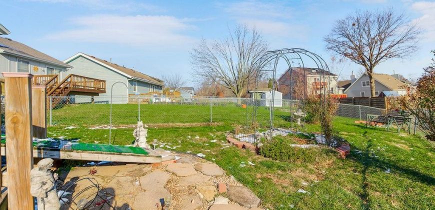 Homes for Sale in Kansas City, MO 64151 | 1924 NW 62nd Terrace