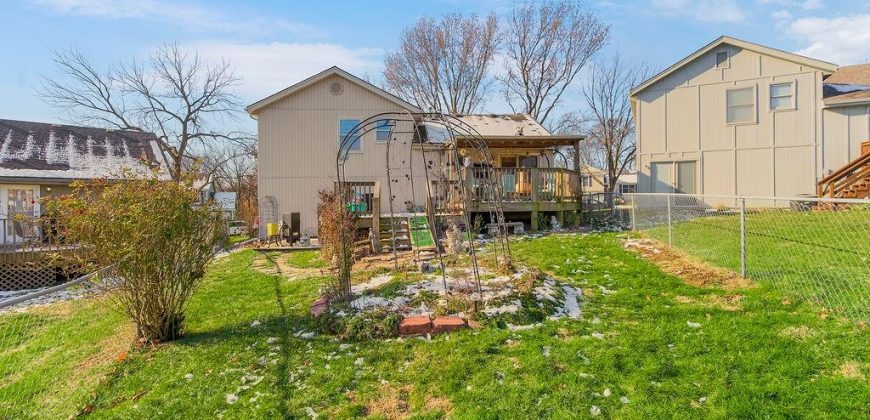 Homes for Sale in Kansas City, MO 64151 | 1924 NW 62nd Terrace