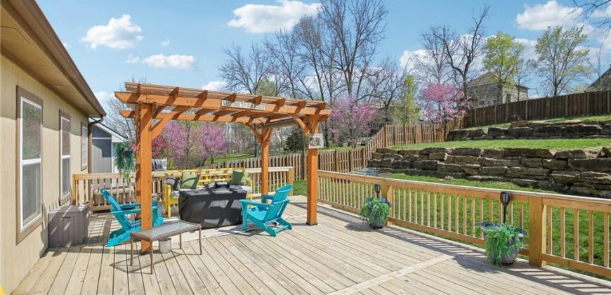 Homes for Sale in Smithville, MO 64089 | 205  DoubleTree Lane