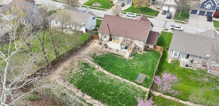 Homes for Sale in Smithville, MO 64089 | 205  DoubleTree Lane