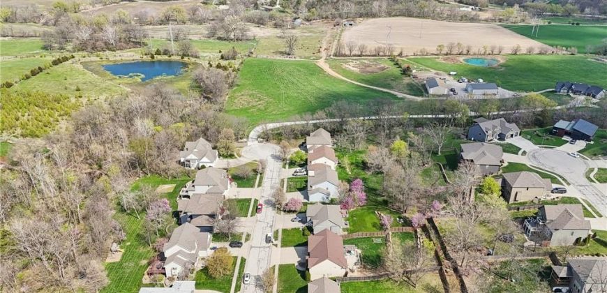 Homes for Sale in Smithville, MO 64089 | 205  DoubleTree Lane