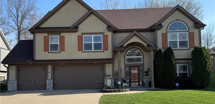 Homes for Sale in Smithville, MO 64089 | 205  DoubleTree Lane