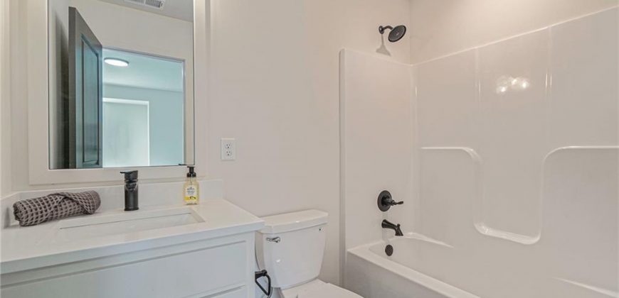 Homes for Sale in Parkville, MO 64152 | 7044  Glenn Lane