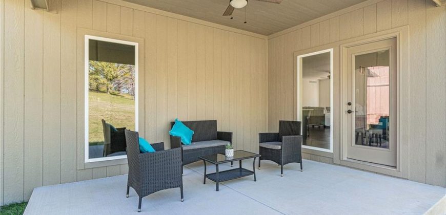 Homes for Sale in Parkville, MO 64152 | 7044  Glenn Lane