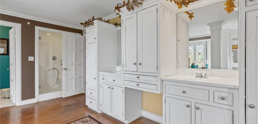 Homes for Sale in Excelsior Springs, MO 64024 | 8  Orchard Place