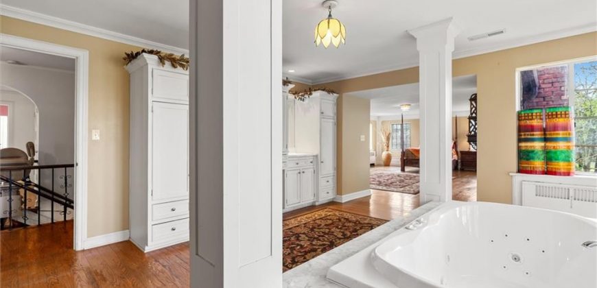 Homes for Sale in Excelsior Springs, MO 64024 | 8  Orchard Place